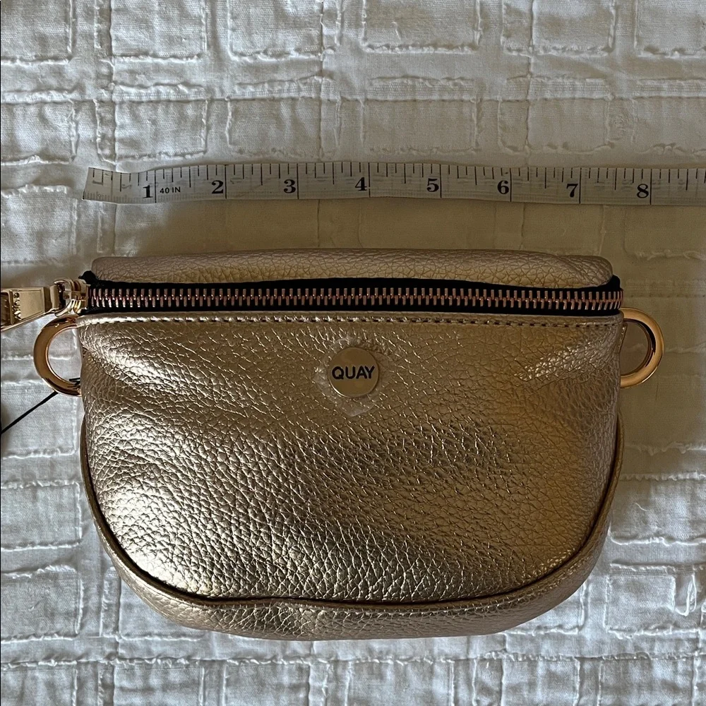 Quay Australia Rose Gold Bum Bag - Picture 9 of 10